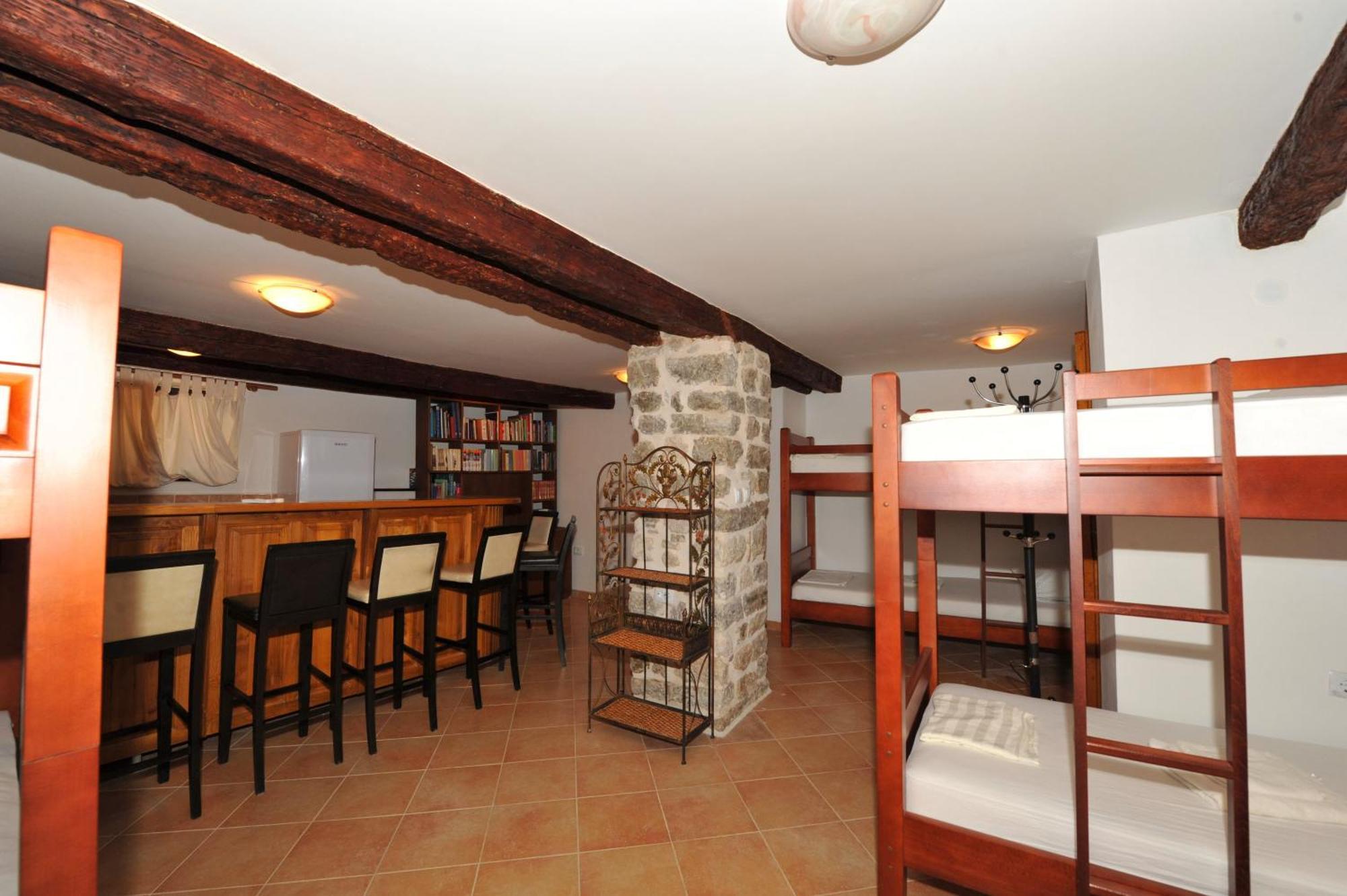Apartments Monika Old Town Kotor Exterior foto